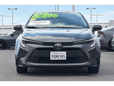 Used 2026 Toyota Corolla XLE FWD image 9