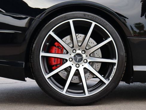 Used 2015 Mercedes-Benz SL 63 AMG image 58