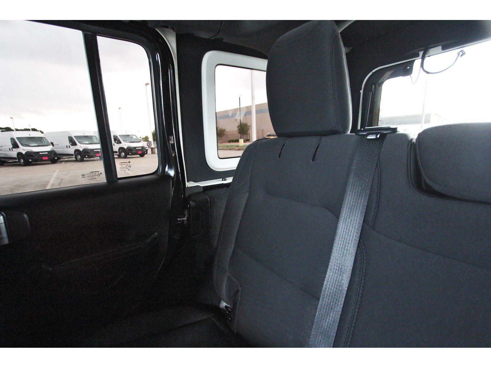 Used 2019 Jeep Wrangler Unlimited Sport S AWD/4WD image 14