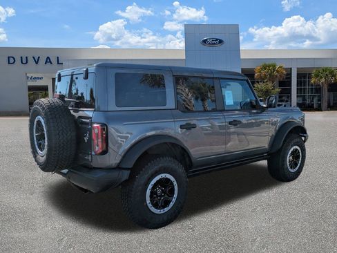 New 2025 Ford Bronco Badlands w/ Sasquatch Package image 3