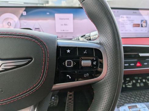 New 2026 Genesis GV70 3.5T Sport Prestige AWD/4WD image 17