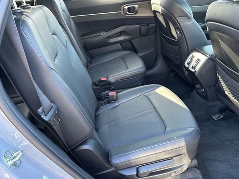 Used 2023 Kia Sorento X-Line EX image 10