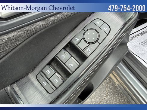 Used 2022 Nissan Rogue SV AWD/4WD image 12