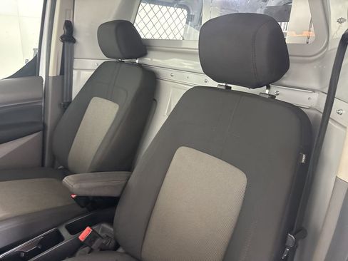 Used 2022 Ford Transit Connect XL image 8