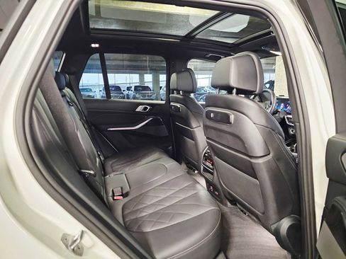 Used 2024 BMW X5 xDrive40i image 25