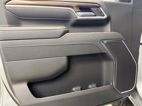 New 2026 Chevrolet Silverado 3500 LT AWD/4WD image 9