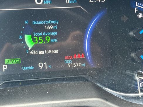 Used 2025 Toyota RAV4 LE AWD/4WD image 19