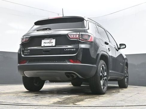 Used 2022 Jeep Compass Limited image 34