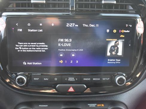 Used 2023 Kia Soul GT-Line image 25