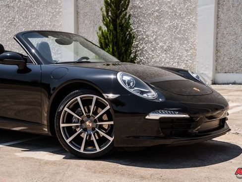 Used 2013 Porsche 911 Carrera RWD image 38