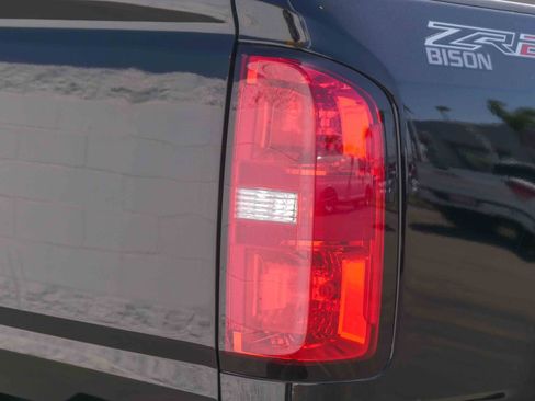Used 2019 Chevrolet Colorado ZR2 w/ Colorado ZR2 Bison Edition AWD/4WD image 10