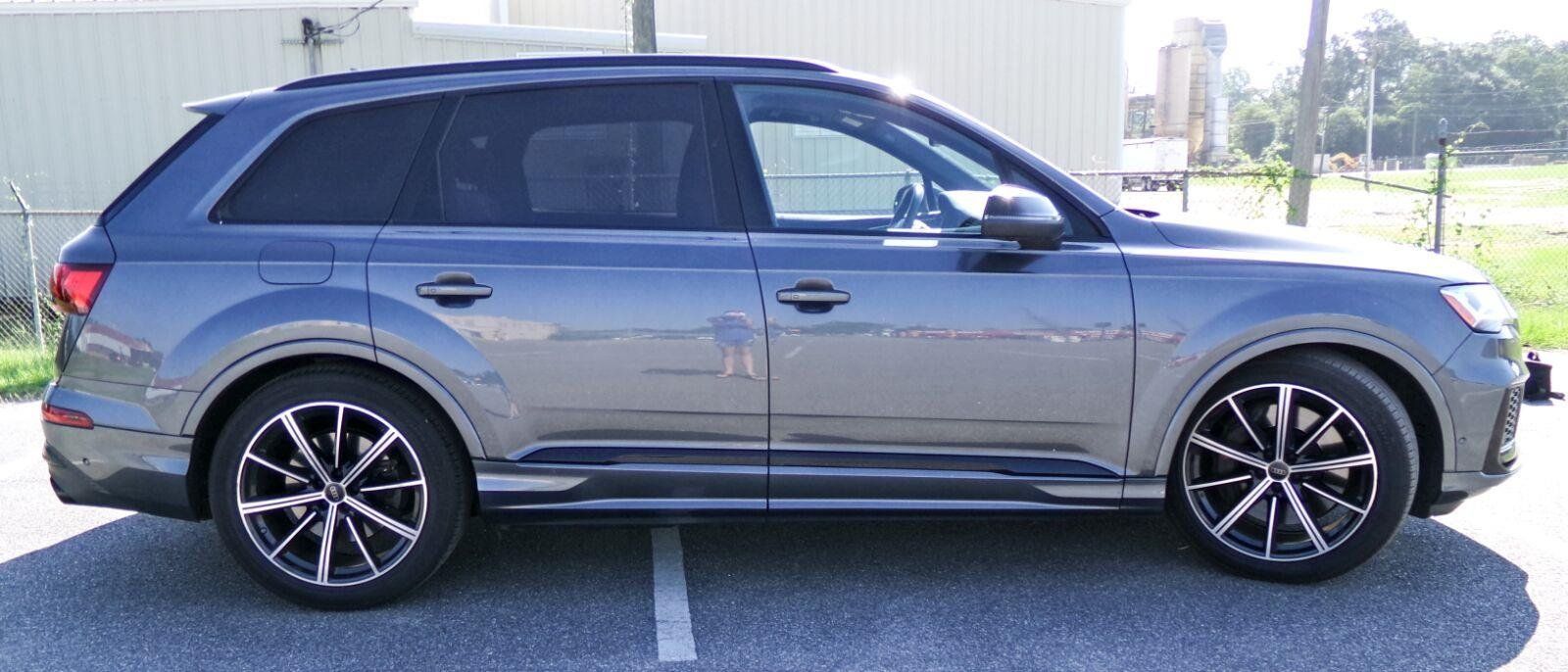 Used 2022 Audi SQ7 Prestige w/ Prestige Package AWD/4WD image 5