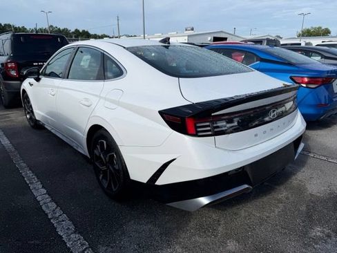 Used 2025 Hyundai Sonata SEL FWD image 4