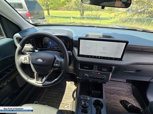 Certified 2025 Ford Maverick XLT w/ XLT Luxury Package AWD/4WD image 20