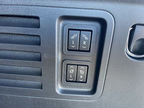 New 2026 GMC Acadia Denali Ultimate image 22