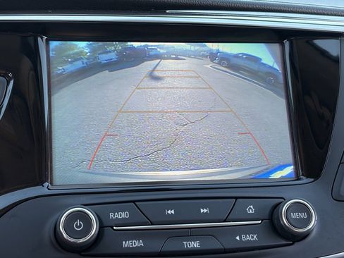 Certified 2019 Buick Envision Essence w/ LPO, Active Package FWD image 28