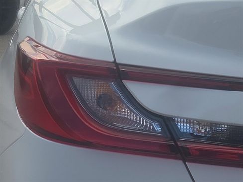 New 2026 Toyota Camry LE image 12