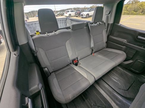 Used 2022 Chevrolet Silverado 1500 Custom image 29