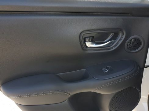 Certified 2025 Acura ADX FWD image 15