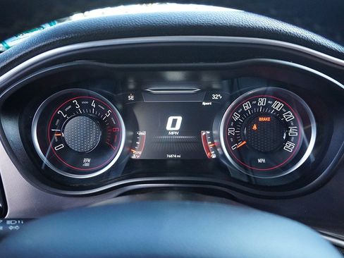 Used 2020 Dodge Challenger R/T image 26