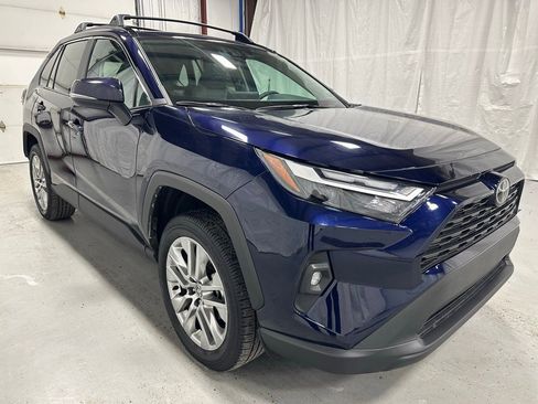 Used 2025 Toyota RAV4 XLE Premium image 1