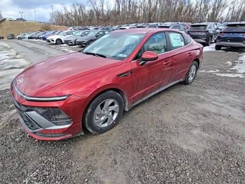 New 2025 Hyundai Sonata SE image 2
