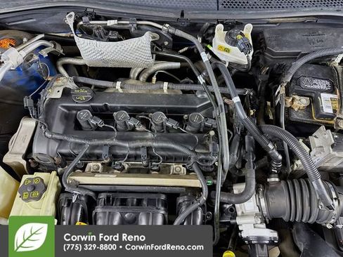 Used 2010 Ford Focus SE image 26