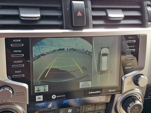 Used 2022 Toyota 4Runner Limited AWD/4WD image 20