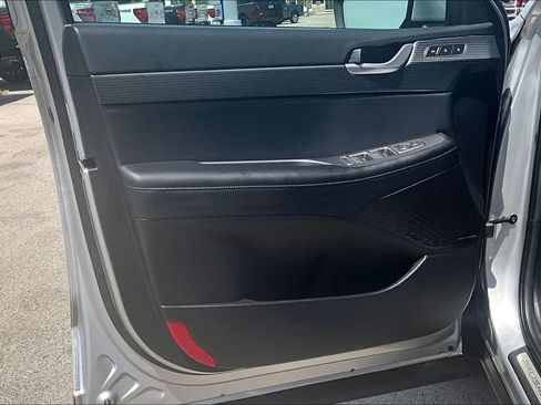 Used 2024 Hyundai Palisade Limited FWD image 18
