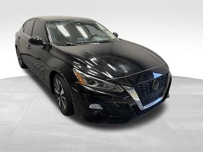 Used 2021 Nissan Altima 2.5 SL