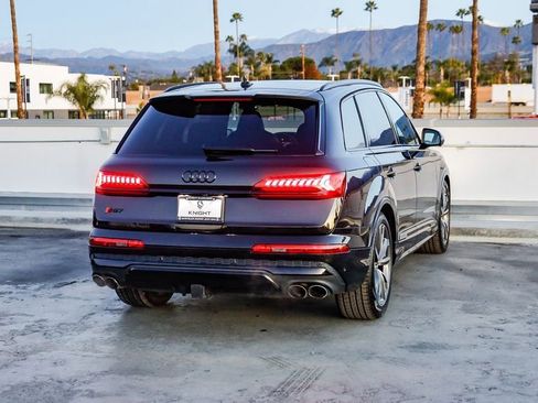 Used 2023 Audi SQ7 Prestige w/ Prestige Package image 9