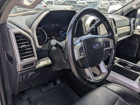 Used 2021 Ford F350 Lariat w/ Lariat Ultimate Package AWD/4WD image 17