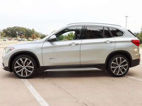 Used 2017 BMW X1 xDrive28i AWD/4WD image 4