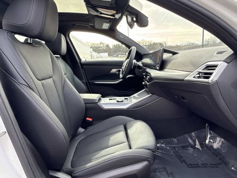 Certified 2025 BMW 330i xDrive Sedan w/ M Sport Package image 18