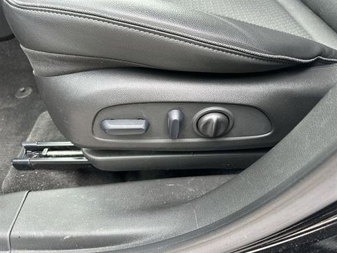 Certified 2023 Buick Encore GX Select w/ Sport Touring Package image 37