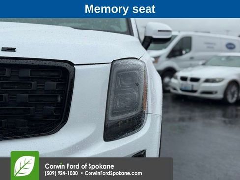 Used 2022 Kia Telluride SX w/ SX Prestige Package AWD/4WD image 8