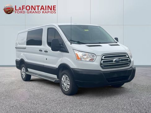 Used 2019 Ford Transit 250 130 Low Roof w/ Exterior Upgrade Package RWD image 3