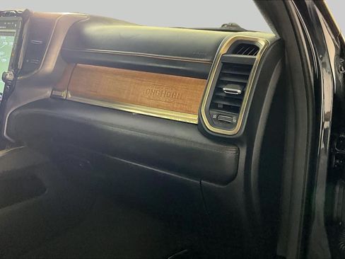 Used 2019 RAM 1500 Limited AWD/4WD image 16