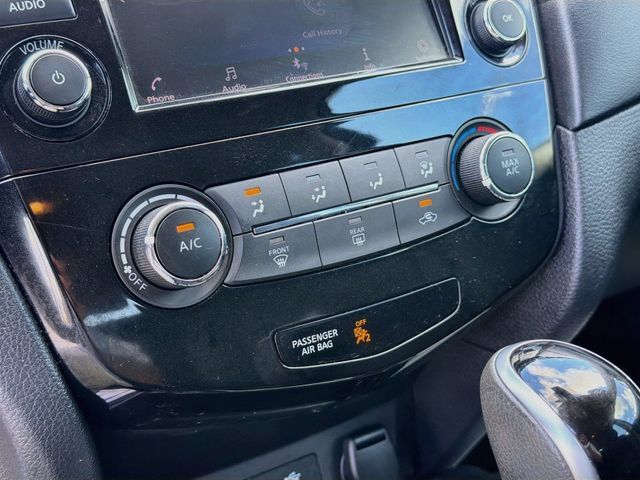 Used 2019 Nissan Rogue S FWD image 15