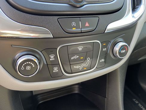 Certified 2024 Chevrolet Equinox LS w/ LS Convenience Package image 16