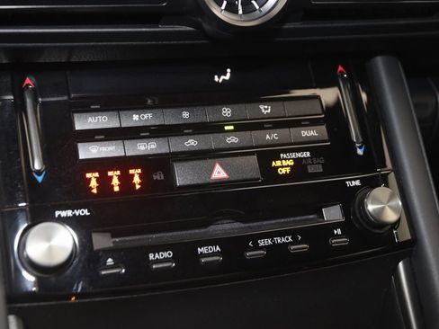 Used 2023 Lexus IS 350 F Sport image 30