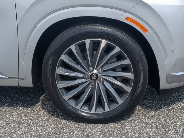 Used 2024 Hyundai Palisade Calligraphy FWD image 11