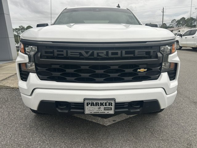 Used 2022 Chevrolet Silverado 1500 Custom AWD/4WD image 3
