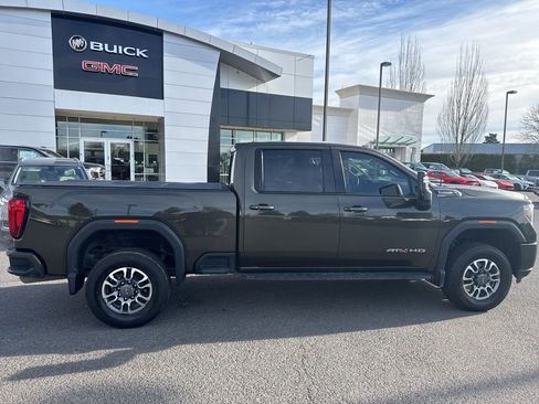 Used 2022 GMC Sierra 2500 AT4 image 16