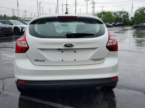 Used 2013 Ford Focus Titanium FWD image 4