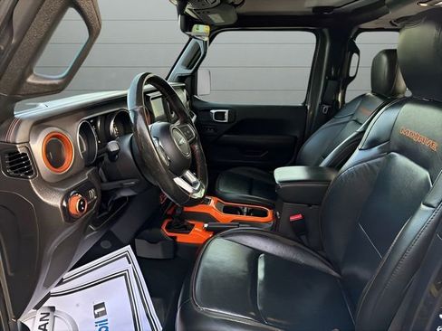 Used 2023 Jeep Gladiator Mojave w/ LED Lighting Group image 11