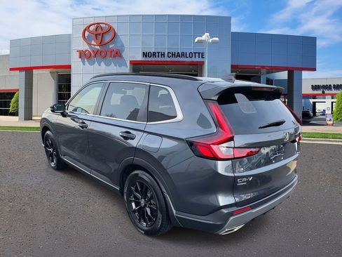 Used 2024 Honda CR-V Sport image 6