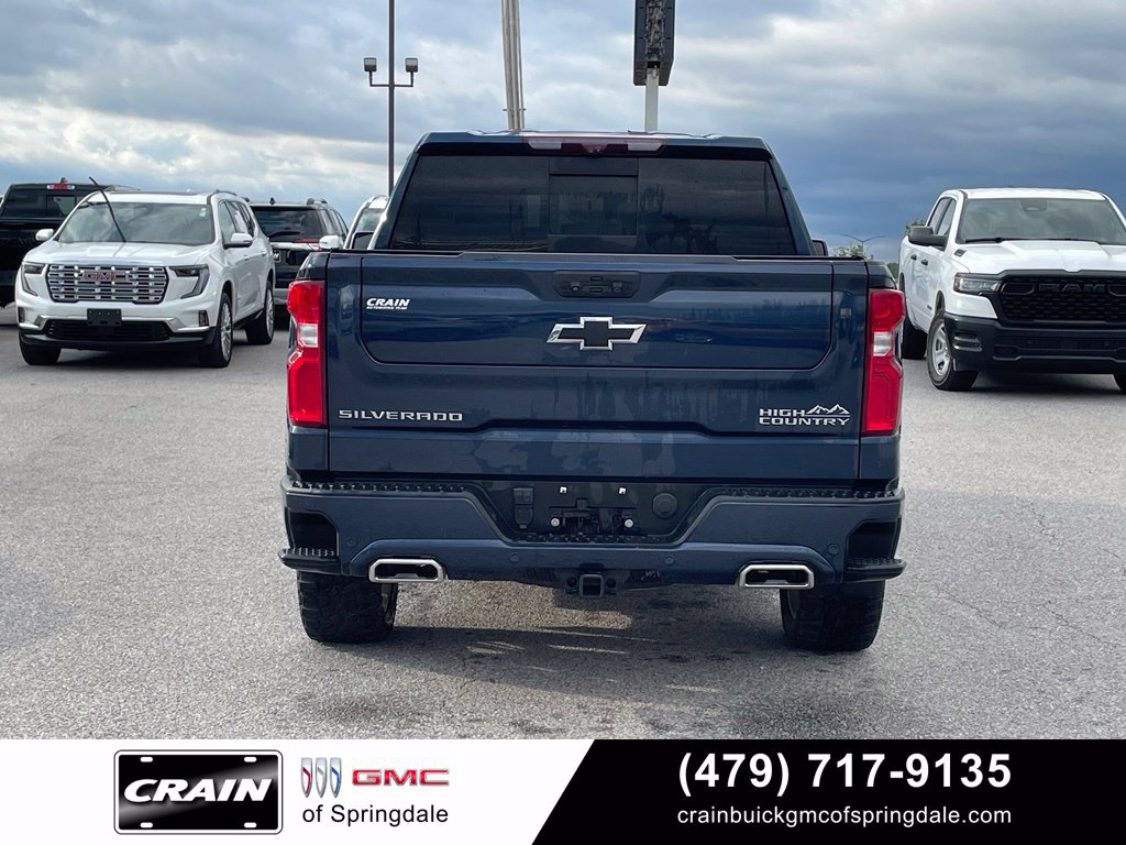 Used 2023 Chevrolet Silverado 1500 High Country w/ Technology Package AWD/4WD image 6