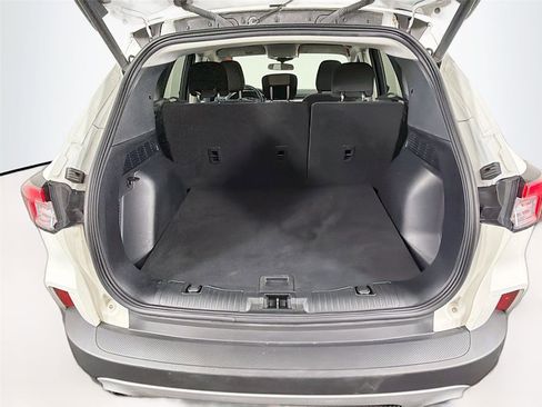 Used 2022 Ford Escape SE w/ Convenience Package image 25