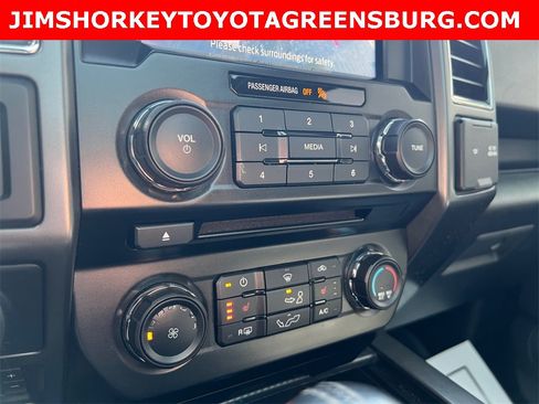 Used 2018 Ford F150 XLT w/ Equipment Group 302A Luxury image 22